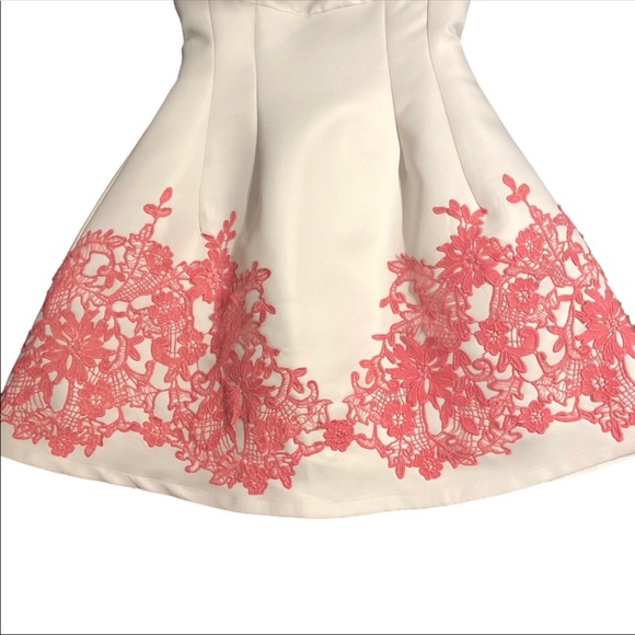 Chi Chi London Size 2 dress - Picture 2 of 5